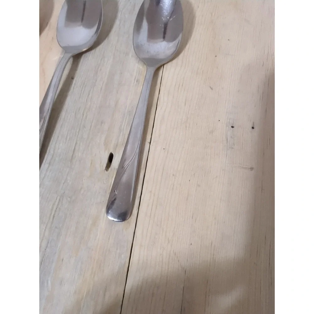 Oneida Ltd are used from